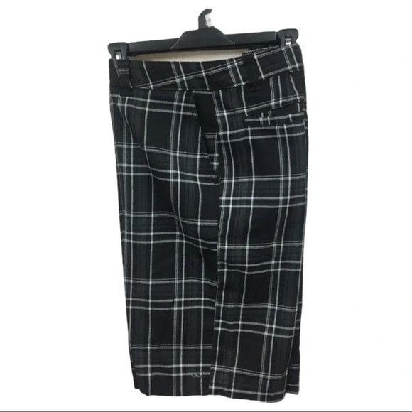 SH48 O'Neill Surfer Brand Plaid Striped Shorts 36 - Picture 1 of 5